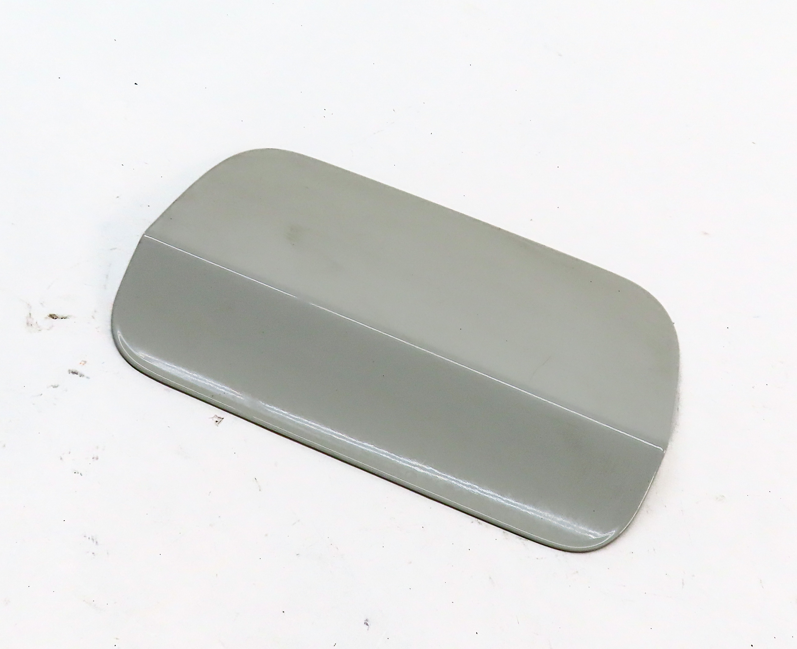 13-18 BMW 3-SERIES M3 (F30) SEDAN FUEL TANK DOOR LID COVER TRIM (White) — exact item pictured